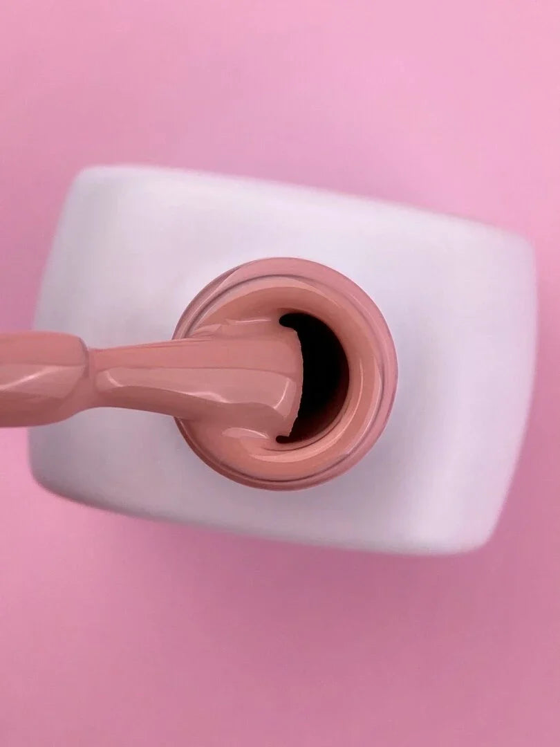 Lunamoon Color #242 (13ml) - Prémiový gel lak pro profesionály