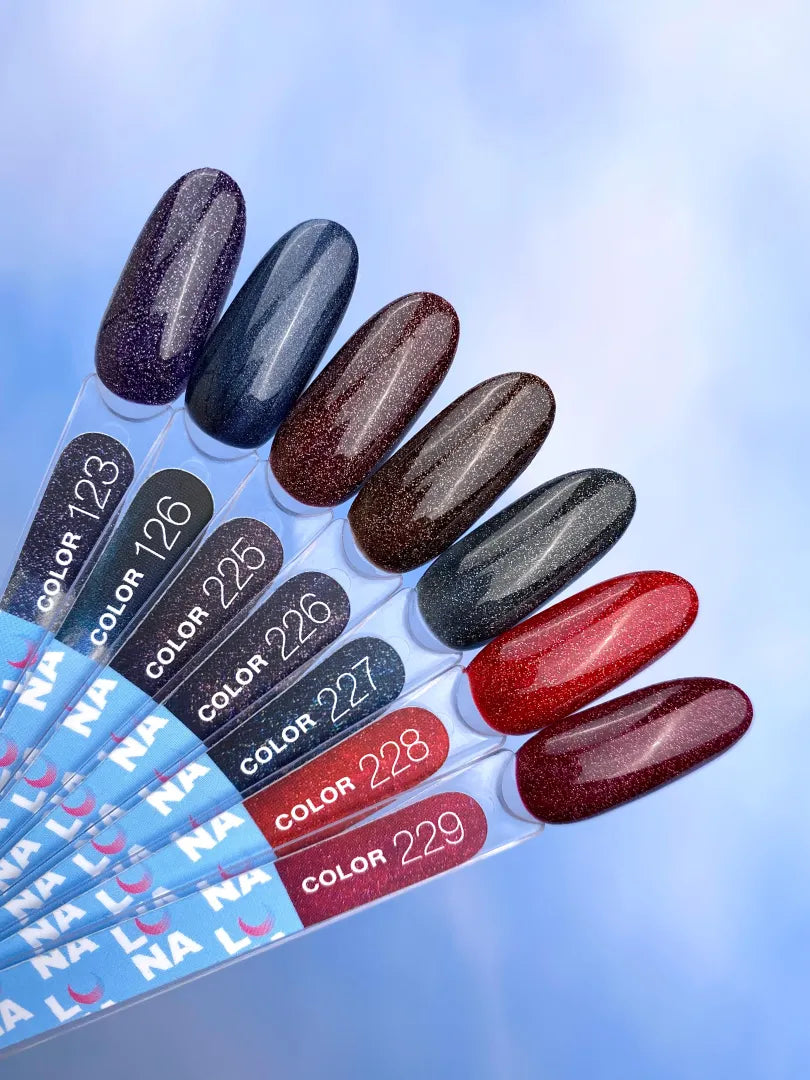 Lunamoon Color #225 (13ml) - Prémiový gel lak pro profesionály